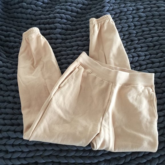 Girlfriend Collective Classic Joggers in Canyon - Picture 2 of 8